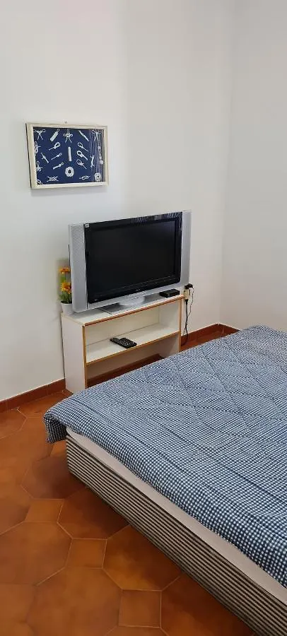 S&M House Apartment La Maddalena  0*, La Maddalena (Sassari) Italy