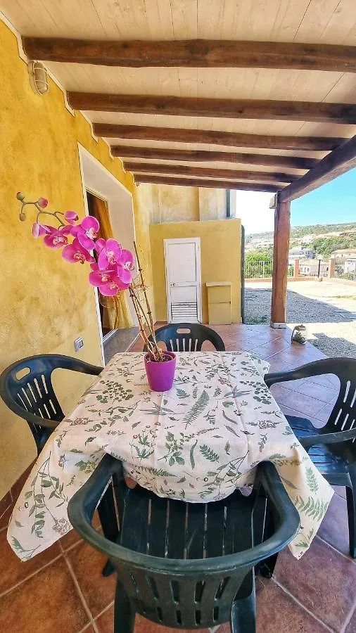 S&M House Apartment La Maddalena  0*, La Maddalena (Sassari)