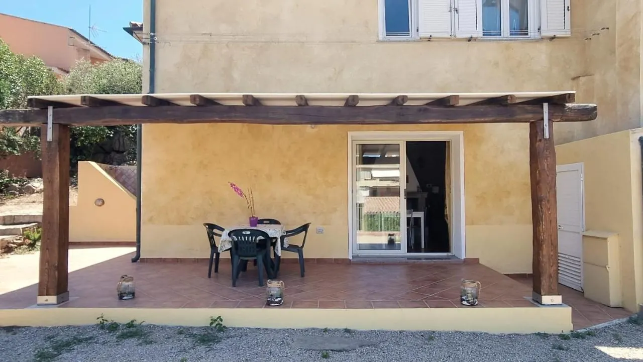 S&M House Apartment La Maddalena
